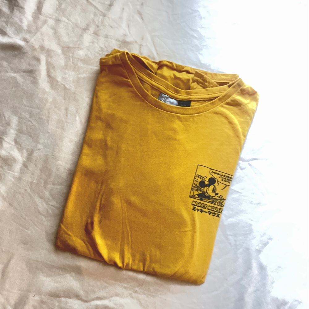 Mickey Mouse graphic T-shirt 🫶🏼